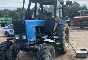 В Лидском районе перевернулся трактор с прицепом, перевозящий крупный рогатый скот