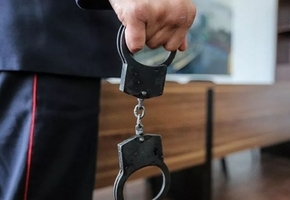 Жителя Вороновского района задержали за повреждение камеры видеонаблюдения на автобусной остановке
