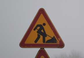 «Лида — Радунь», «Липниши — Лида», «Лида — Трокели — Геранёны». Какие дороги в Лидском районе отремонтируют в 2026 году