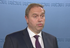 Лукашенко принял решение назначить Караника губернатором Гродненской области, областные депутаты поддержали