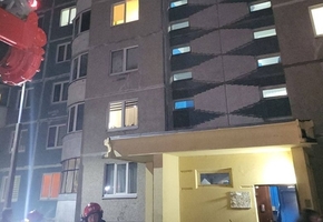 Поджог двери стал причиной выезда пожарных на вызов в Лиде