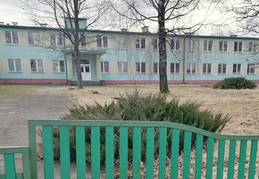 В Лидском районе за 225 рублей продаётся школа