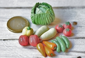 Правительством взято на контроль повышение производителями цен на огурцы и помидоры