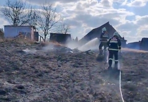 За выходные спасатели региона 25 раз тушили возгорания растительности. В Лидском районе активирован «Зеленый щит»