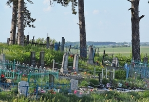 В Лиде ко «Дню памяти» будут организованы дополнительные автобусные маршруты к кладбищам