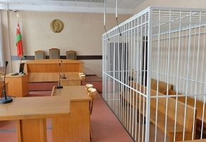 Мошеннику, который взял с жителей региона 10000$ и 96000 руб., но работы не выполнил и деньги не вернул, присудили 6 лет тюрьмы