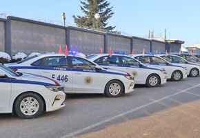 Лидские, Новогрудские, Волковысские и Гродненские подразделения департамента охраны получили новые служебные автомобили