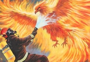 В Лиде на доме по ул. Тавлая появился мурал с изображением противостояния пожарного и Жар-птицы