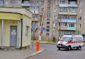 В Лиде при готовке на плите пенсионерке стало плохо, из-за чего на ней загорелась одежда. Женщину госпитализировали