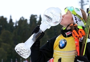 Даша Домрачева завоевала большой Хрустальный глобус!