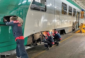 В локомотивном депо Лида впервые ведется освоение среднего ремонта СР-1 дизель-поезда ДП6