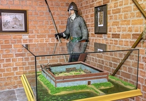 Башня Гедимина. И экспозиция «Старонкі гісторыі ад XIV стагоддзя»