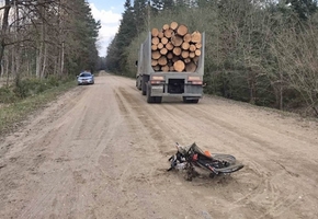 В Лидском районе грузовик наехал на велосипедиста