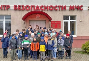 Как в уникальном Центре безопасности МЧС в Лиде проходят экскурсии и интерактивные открытые уроки спасения