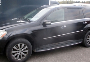 Мужчина пытался провезти незадекларированные запчасти из Литвы. Теперь он может лишиться своего авто