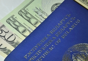 В банках и обменных пунктах понизились требования к качеству валютных купюр