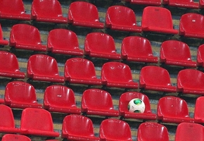 Футбол, хоккей, мини-футбол. Какой вид спорта наиболее популярен среди жителей Лиды?