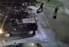 В Лиде задержали пьяного мужчину, повредившего автомобиль