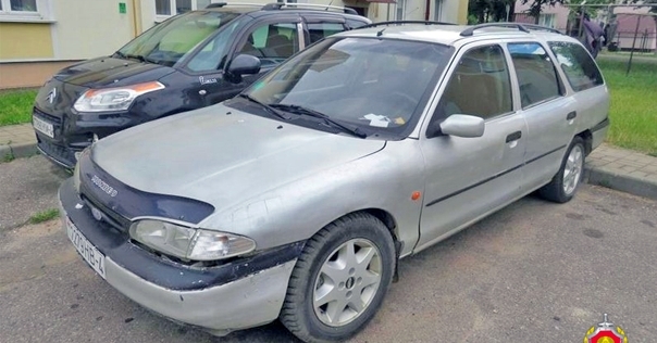 Лидчанина, укравшего магнитолу из Ford Mondeo, установили по био-материалу на окурках