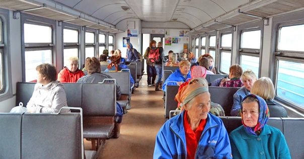 С 1 мая в поездах региональных линий экономкласса для пенсионеров предусмотрена скидка 50%