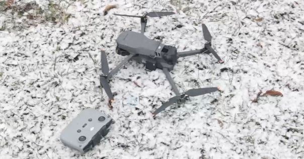 Лидские пограничники задержали беспилотник на границе с Литвой