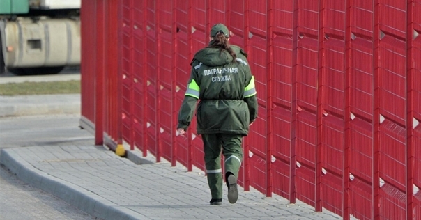 «Безвиз» продлён до 31 декабря 2026 года. С начала года более 224 тысяч иностранцев воспользовались таким правом