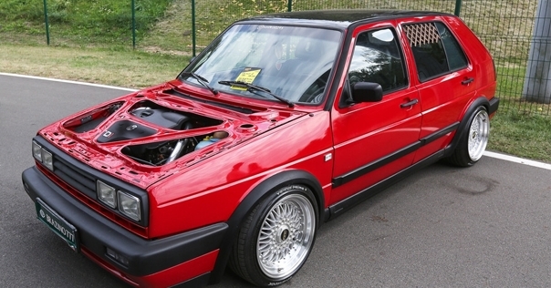 Стали известны цены на автомобильный фестиваль, который пройдёт у Лидского замка в конце лета