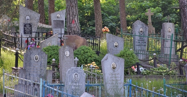 Движение городских и пригородных автобусов в Лиде ко Дню поминовения усопших 1 и 2 ноября