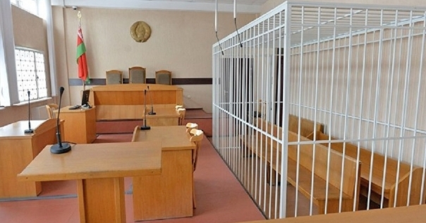 Брал взятки в особо крупном размере: прокуратура Гродненской области направила уголовное дело в суд