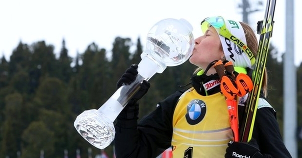 Даша Домрачева завоевала большой Хрустальный глобус!