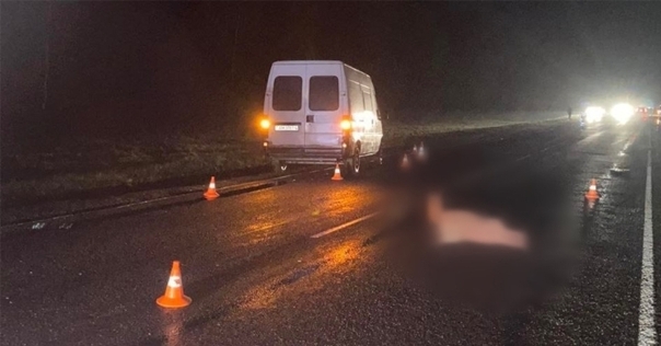 В Лидском районе произошло ДТП со смертельным исходом. Микроавтобус Citroën сбил женщину