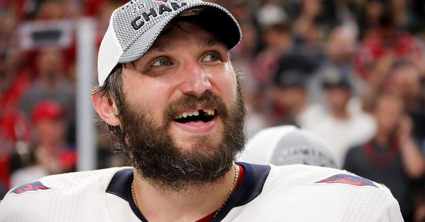 В погоне за великим. Овечкин против Грецки