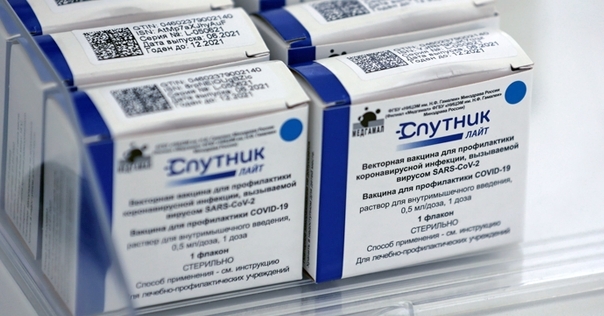 В Беларусь поступила вакцина Sputnik Light в объеме 250000 доз