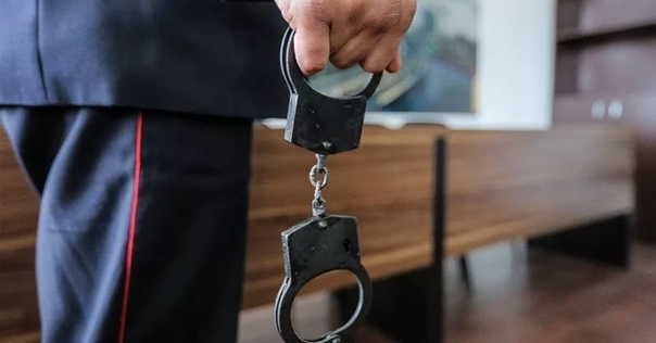 В Лиде в автобусе мужчина прилюдно оскорбил судью. Возбуждено уголовное дело