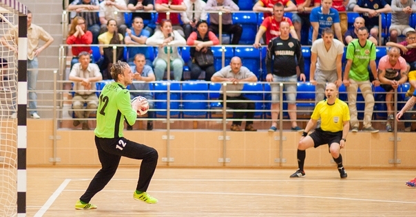 В решающем матче за выход в финал «Лидсельмаш» уступил «ВРЗ»