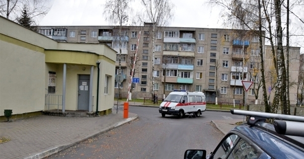В Лиде восьмилетний мальчик съел домашнюю селедку и попал в реанимацию